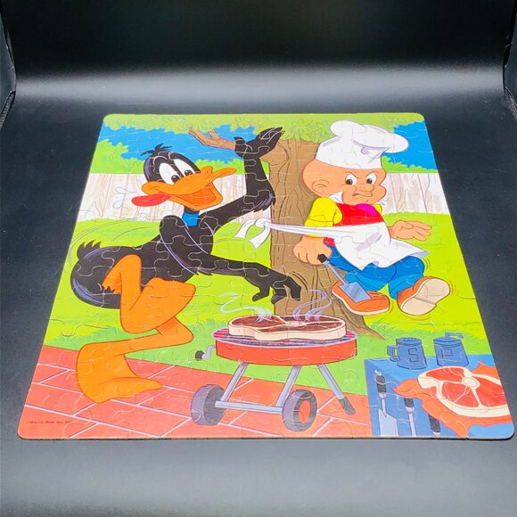 Vintage 1980 Looney Tunes Daffy Duck BBQ Jigsaw Puzzle 100 Large Pcs - COMPLETE - Picture 2 of 14